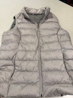 Eddie Bauer Light Heather Gray Quilted Puffer Vest